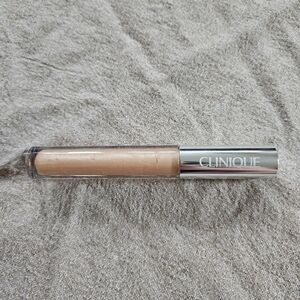 NWT Clinique Pop Plush™ Creamy Lip Gloss in Airkiss Pop